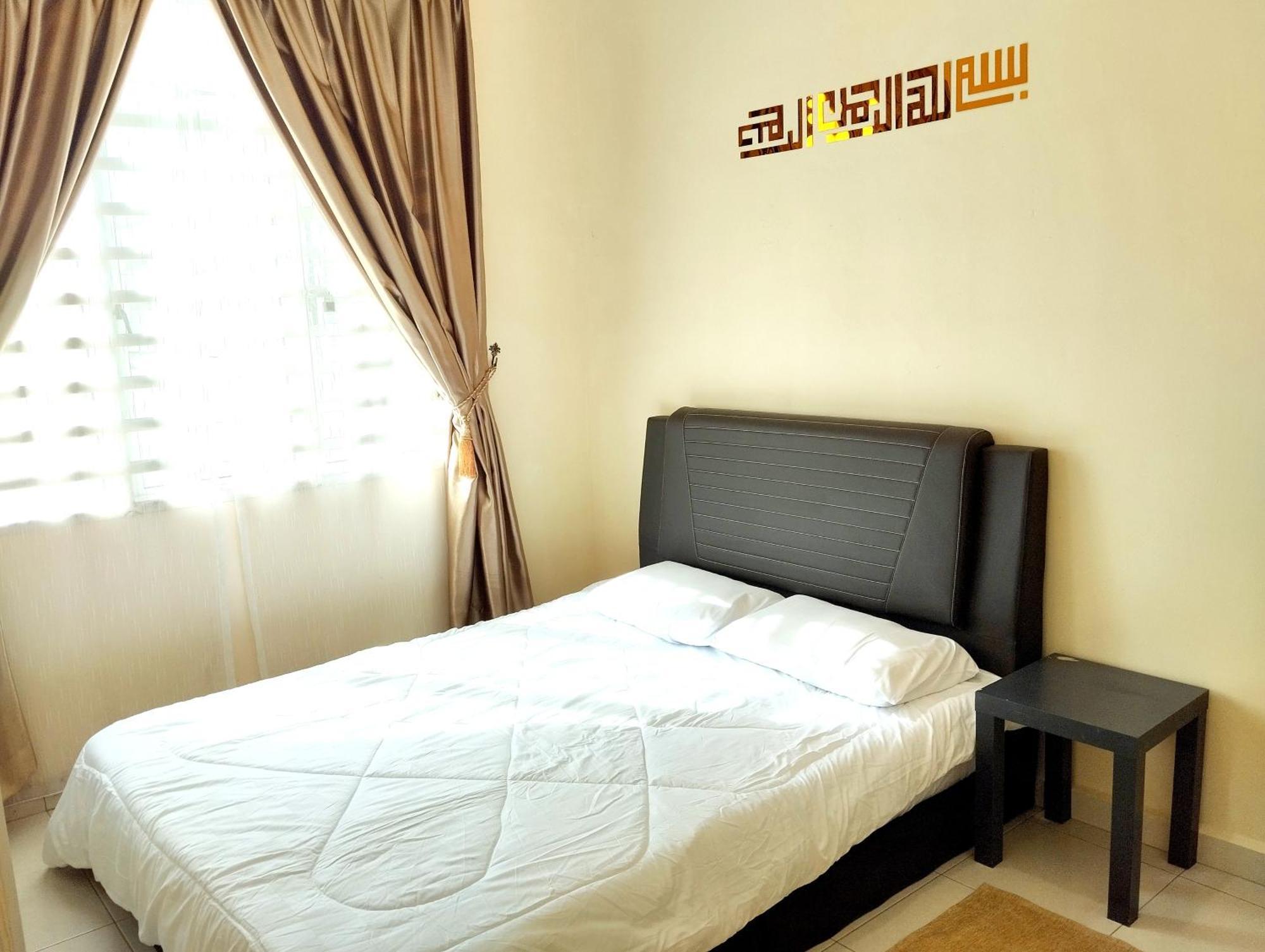 Cosy Casa Hana 4Br 3B Kuantan Buitenkant foto